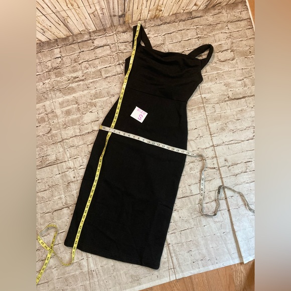 NWT Making the cut season 2 episode 6 winning look Andrea’s black midi dress - Picture 10 of 16